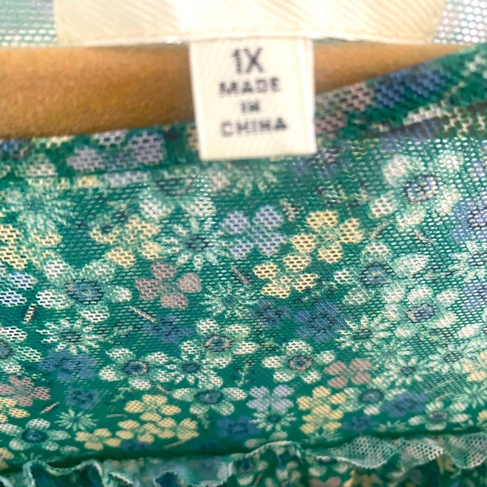 Max Studio/Top/ Women’s Size XXL/Excellent Condition - Picture 3 of 5